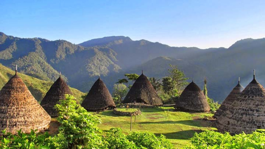 Desa Wae Rebo: Eksplorasi Destinasi Wisata Tersembunyi di NTT