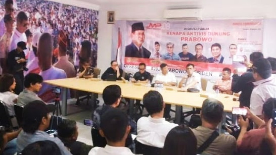 Konsekuensi Nyata: Budiman Sudjatmiko Dukung Prabowo dan Terdepak dari PDIP