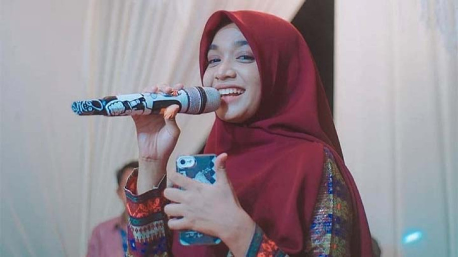 Ning Umi Laila, Sosok Ustazah Muda Putri Kyai Granat Surabaya