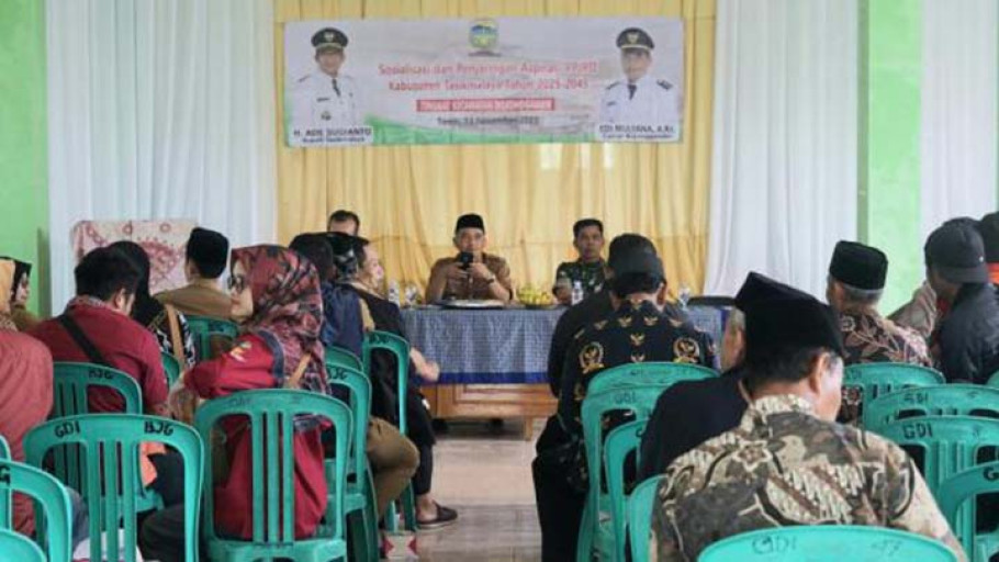 Sosialisasi dan Penjaringan Masyarakat untuk Membangun Indonesia Emas di Kabupaten Tasikmalaya 2025-2045
