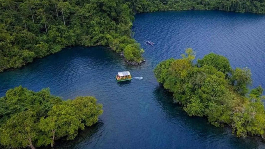 Wisata Alam Sulawesi: Menikmati Keindahan Danau Matano yang Menakjubkan